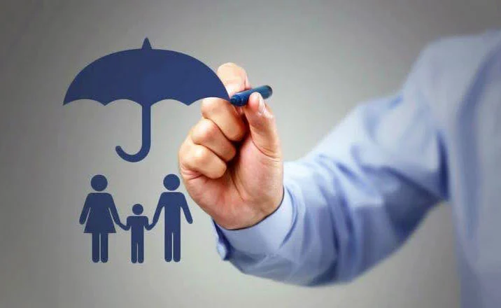 خدمات مشاوره تلفنی بیمه آرکا